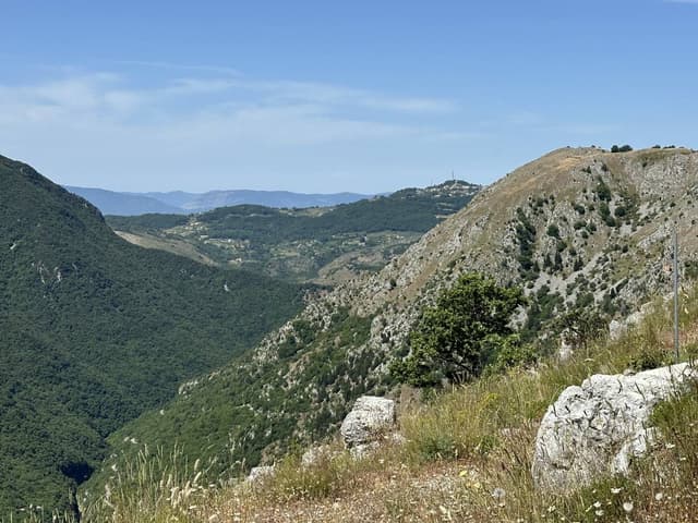 Photo 2 by William M. about hiring a Fiat 500X at Naples Airport (26/06/24)