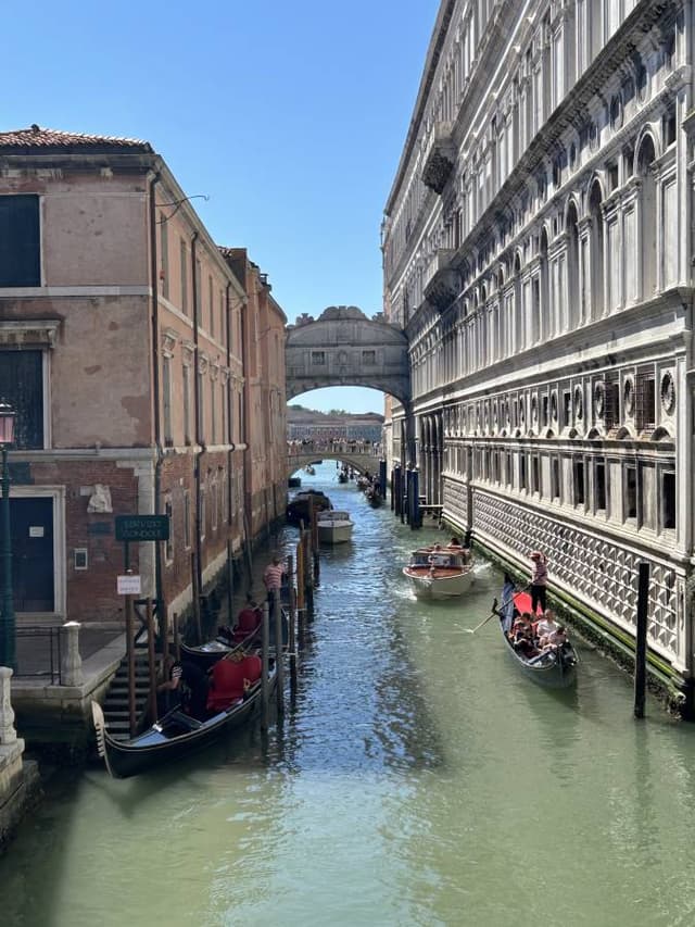 Photo 1 by Richard E. about hiring a Renault Captur in Milan (07/05/25)