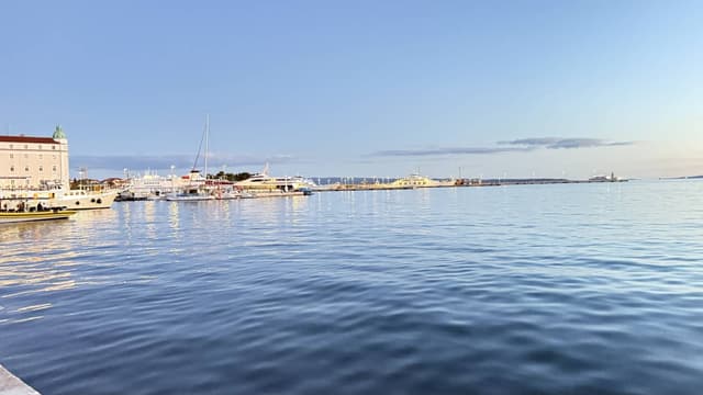 Photo 3 by Rogerio G. about hiring a Kia Rio at Zagreb Airport (13/10/24)