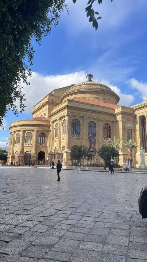 Photo 3 by Boyko T. about hiring a Renault Clio on Sicily (13.01.25)