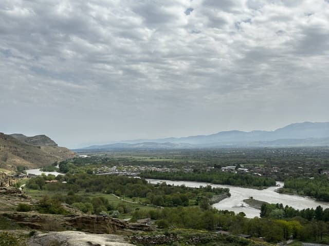 Photo 2 by Ozkan Y. (5/4/25)