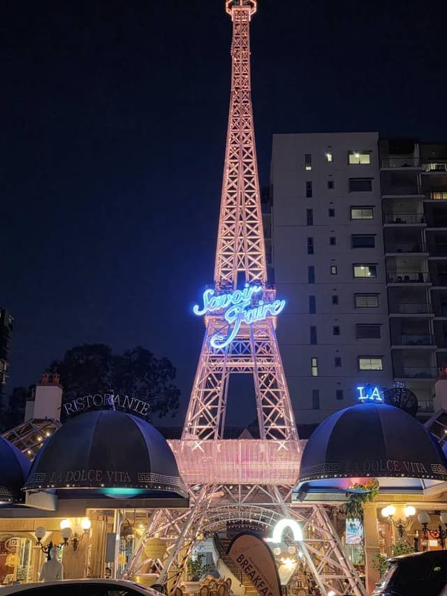 Photo 4 by Nina N. (11/20/25)