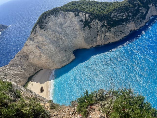 Photo 5 by Victoria A. about hiring a Nissan Pulsar in Zakynthos (27.04.25)