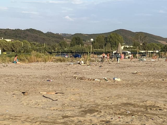 Photo 3 by Slawomir P. about hiring a Citroen C3 in Tirana (22/08/24)