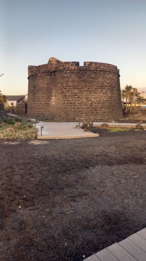 Photo 7 by Susan R. about hiring a Renault Megane in Fuerteventura (24/05/26)