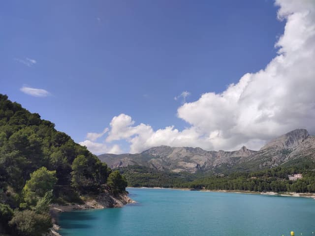 Photo 3 by Thomas T. about renting a Citroen C3 in Alicante (8/1/24)