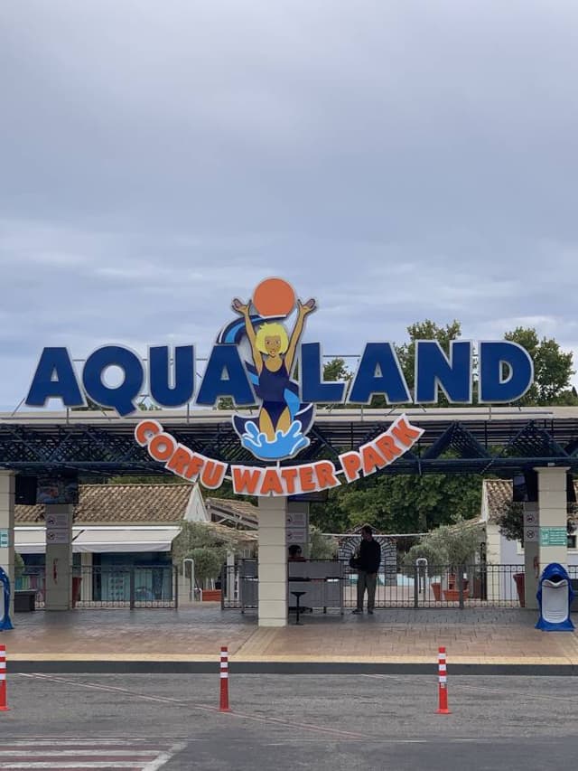 Photo 4 by Peter B. about hiring a Volkswagen Polo in Greece (26/09/24)