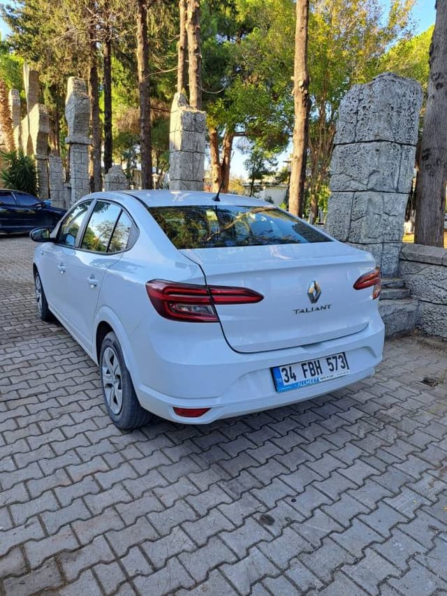 Photo 2 by Sohail M. about renting a Hyundai Accent (i25) in Antalya (11/28/23)