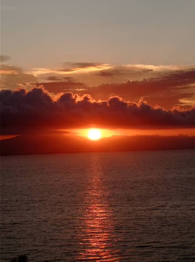 Photo 4 by Tivadar R. about renting a Renault Clio in Thessaloniki (9/14/24)