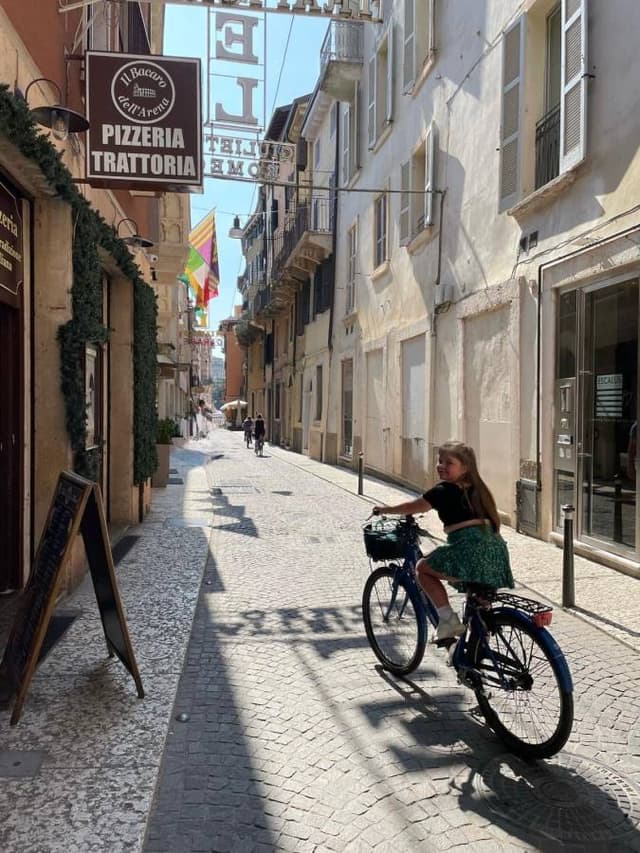 Photo 4 by Jay L. about hiring a Fiat 500X in Verona (06/04/25)