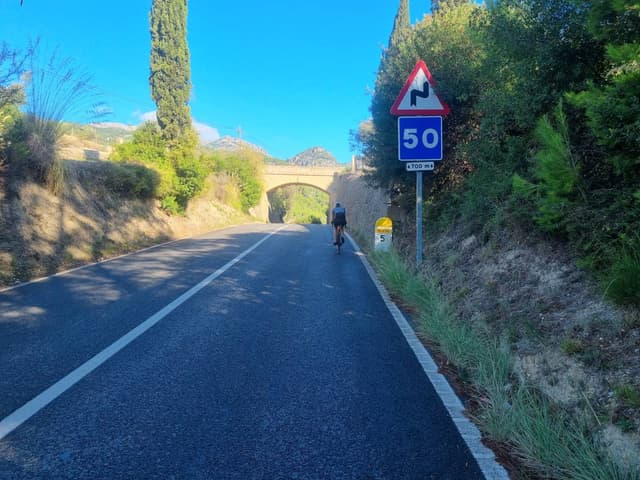 Photo 5 by Malcolm T. about hiring a Citroen C3 Aircross in Majorca (15/10/24)