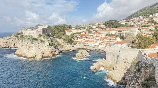 Photo 7 by Rogerio G. about hiring a Kia Rio at Zagreb Airport (13/10/24)