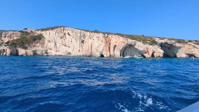 Photo 2 by Dragos C. about hiring a Nissan Pulsar in Zakynthos (02.08.24)