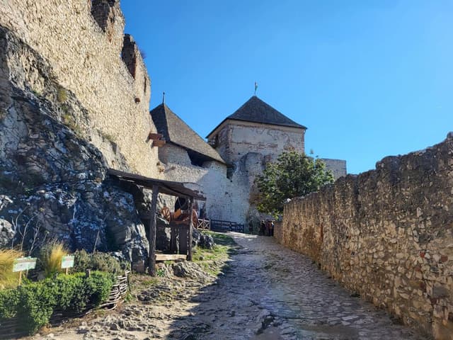 Photo 6 by Carson G. (10/10/25)