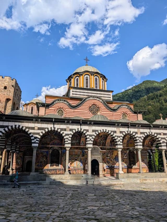 Photo by Elizabeth G. about renting a Peugeot 208 in Sofia (7/15/24)