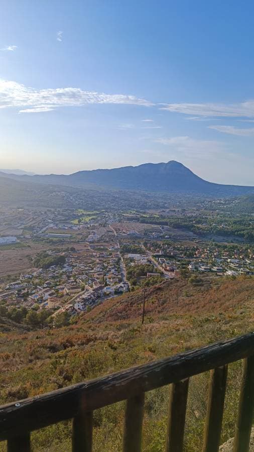 Photo 7 by Vladimiras U. about renting a Citroen C3 in Alicante (6/14/24)