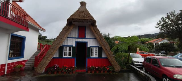 Photo 4 by Robert R. about hiring a Renault Clio at Madeira Airport (Funchal) (14/12/24)