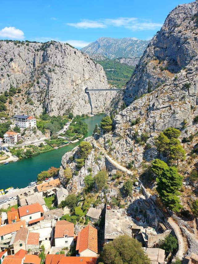 Photo 4 by Thorhallur H. about renting a Opel Vivaro in Croatia (8/6/24)