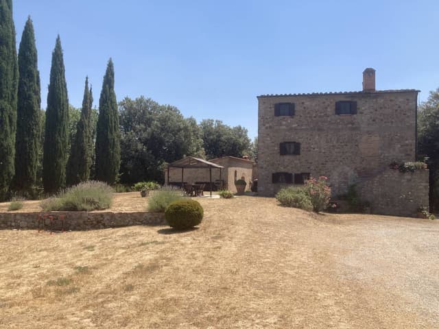 Photo 4 by Michael M. about hiring a Opel Vivaro in Pisa (28/07/22)