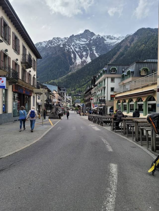 Photo 2 by Tudor Nicolae P. (5/9/24)