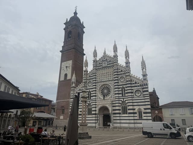 Photo 3 by John W. about hiring a Kia Picanto at Bergamo Airport (09/09/25)