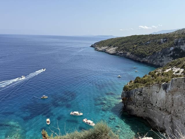 Photo 3 by Denisa S. (8/27/25)