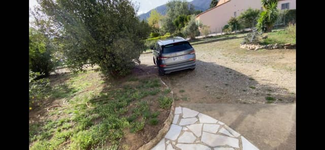 Photo 3 by Bertrand L. (4/2/24)