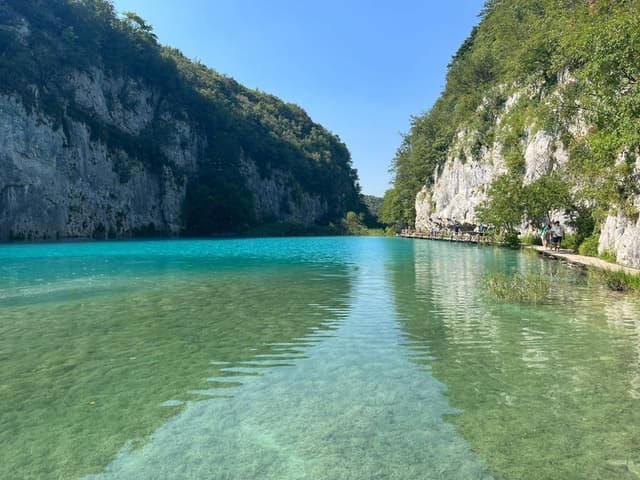 Photo 4 by Ines F. about renting a Suzuki Vitara in Croatia (8/18/25)