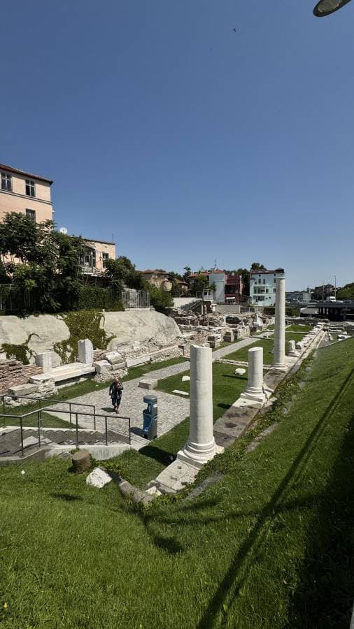 Photo 6 by Sicco F. about renting a Dacia Sandero Stepway in Sofia (8/23/25)