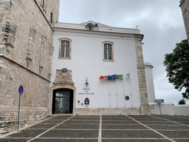 Photo 6 by Jane S. about hiring a Volkswagen T-Roc in Porto (24/06/24)