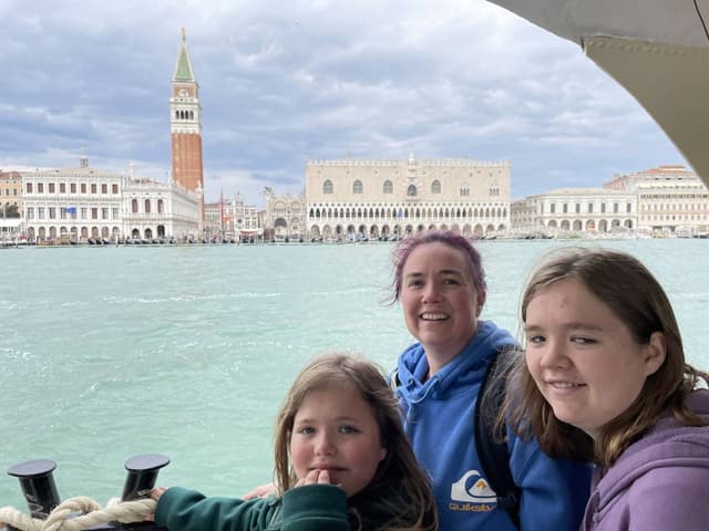 Photo 5 by Jay L. about hiring a Fiat 500X in Verona (06/04/25)