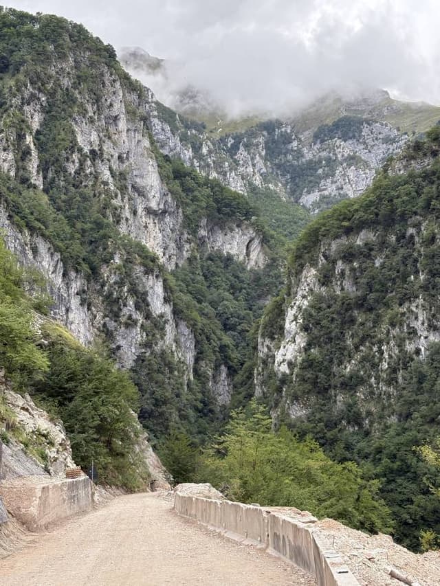 Photo 5 by Ian P. about hiring a Volkswagen Taigo at Ancona Airport (07/10/25)