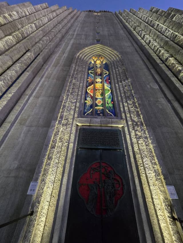 Photo 5 by Jemma C. about hiring a Peugeot 2008 at Keflavik Airport (11/01/26)