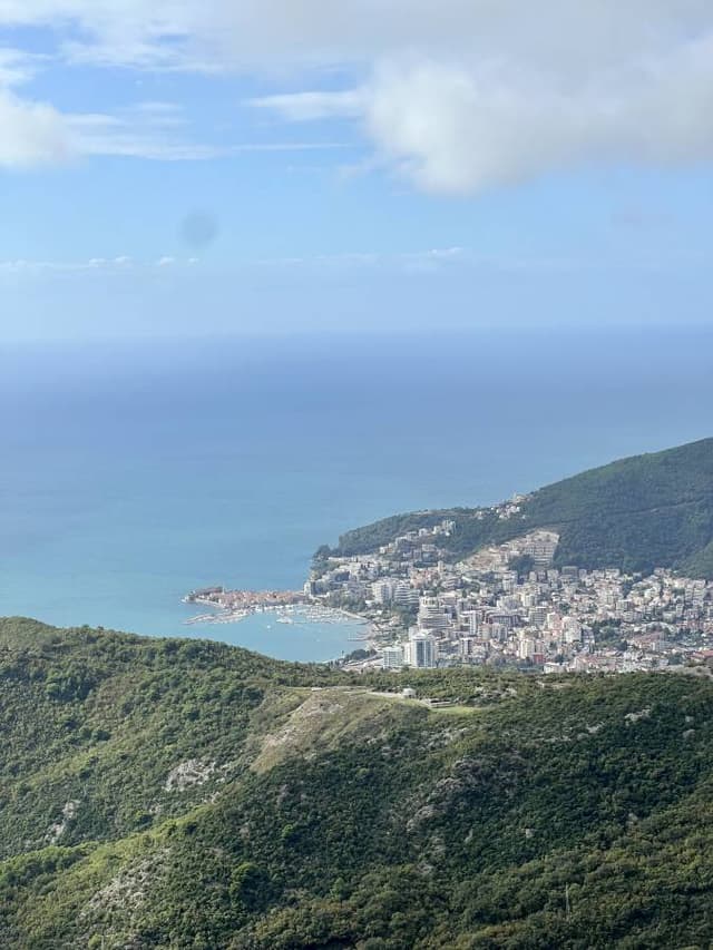 Photo 3 by Patrycja W. about renting a Volkswagen Up at Podgorica Airport (10/28/23)