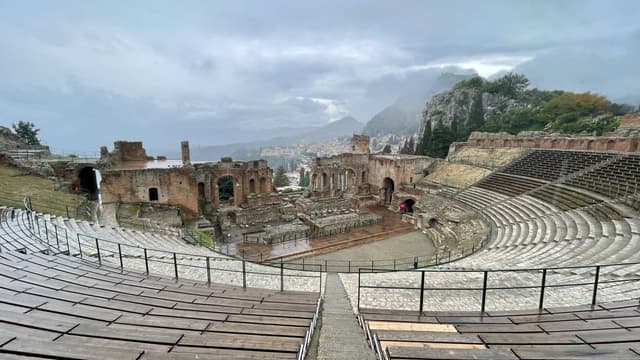 Photo 8 by Boyko T. about hiring a Renault Clio on Sicily (13.01.25)