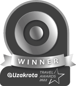 Uzakrota Travel Awards - Premier site web de réservation de voitures de location du monde 2022
